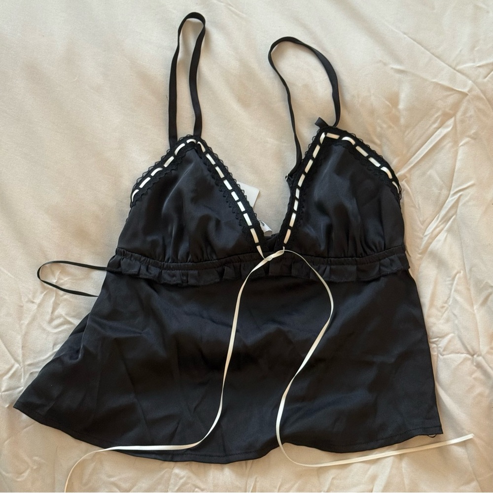 Aritzia Black and White Tank Cami Top with White Lace Detail